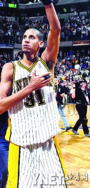 他在英格兰 他在英格兰