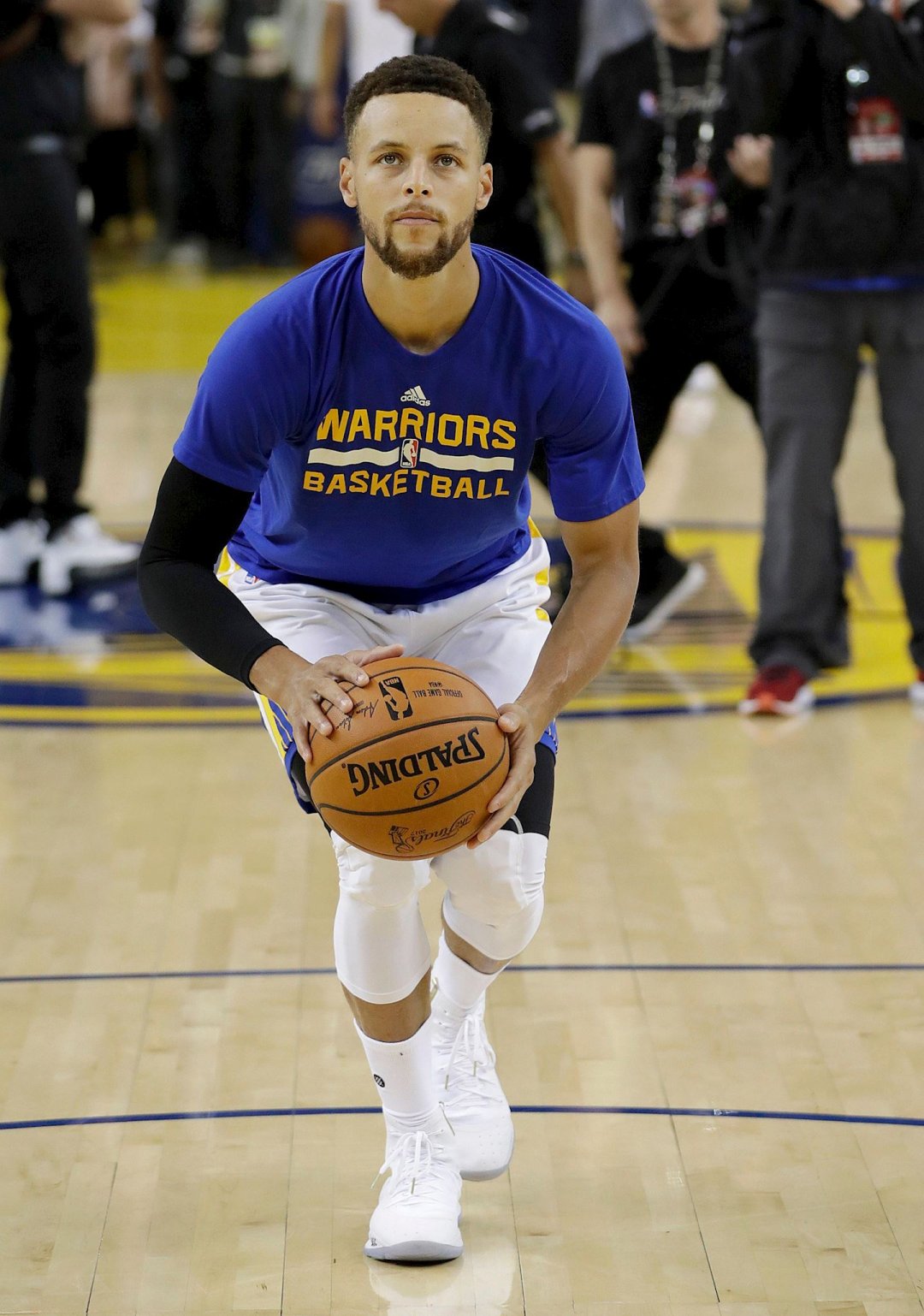 突然合围 突然合围